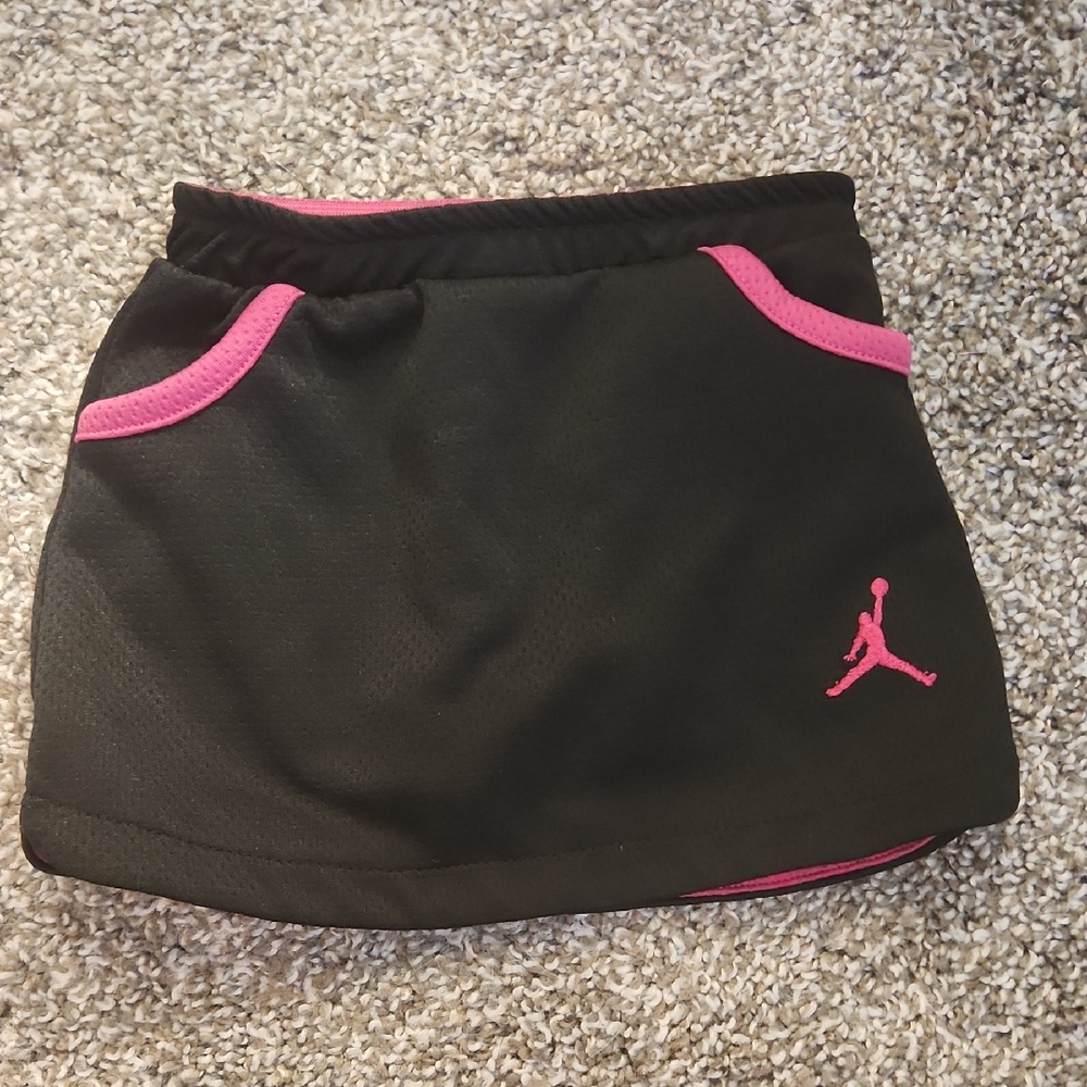 Black Skorts